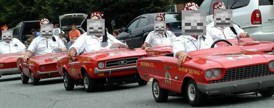 white_skull_society_patroling.jpg